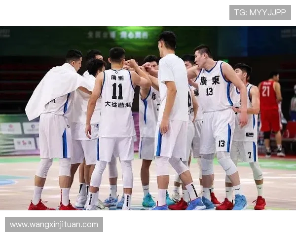 CBA精彩对决回顾广东队与北京队的巅峰对抗录像回放分析